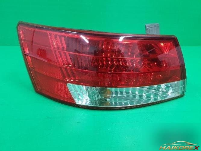Hyundai Sonata 2006 — комбинированный фонарь (задний) левый 92401 3K400