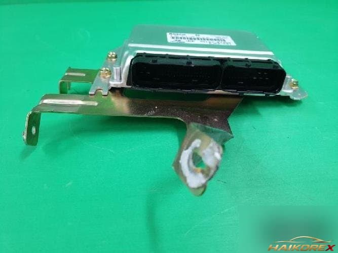 Kia Sportage 2005 — блок управления двигателем ECU 3910327350