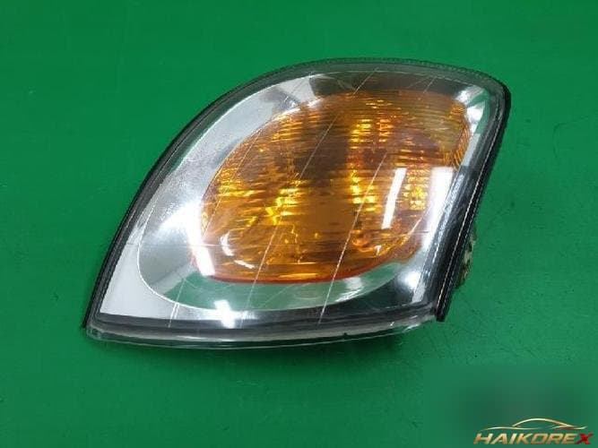 Hyundai Trajet 2001 — сигнальная лампа правая 923023A000