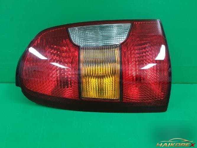 Hyundai Trajet 2001 — комбинированный фонарь задний левый (водительский) 92401 3A000 1
