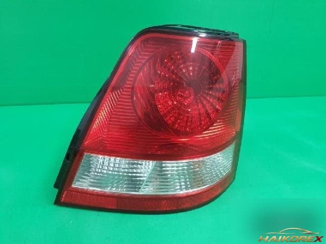 Kia Sorento 2004 — комбинированный задний фонарь правый 92402 3E000 2