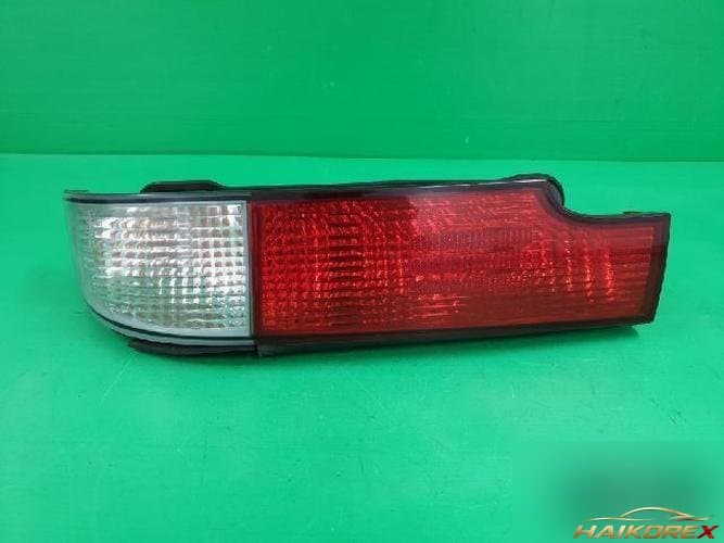 Hyundai Dynasty 1996 — фонарь задний комбинированный правый (сторона пассажира) 92402 37700