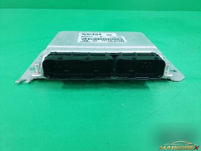 Hyundai Porter 2006 — блок управления двигателем ECU 391104A300