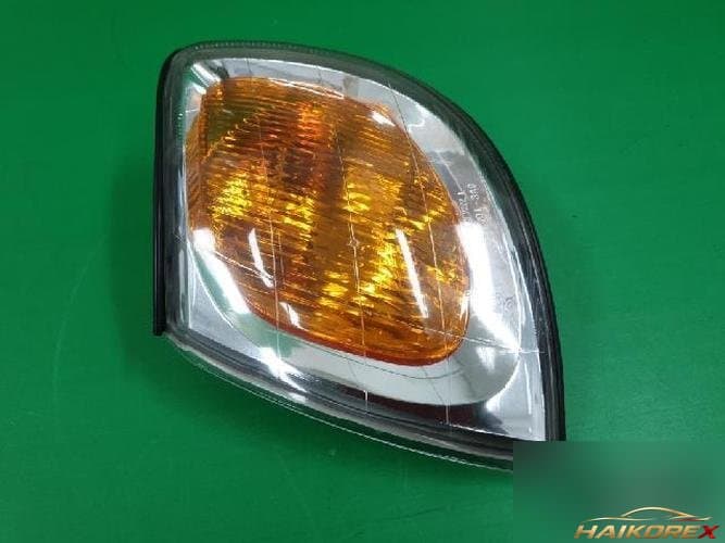 Hyundai Trajet 2003 — указатель поворота левый 923013A000
