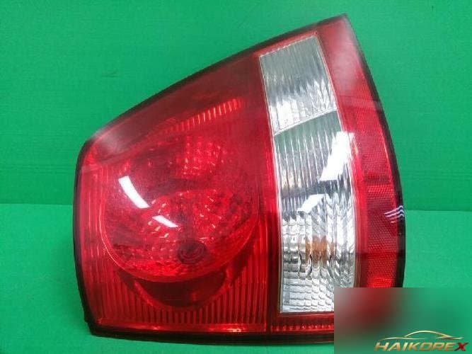 Kia Sorento 2002 — фонарь задний левый (комбинированный) 92401 3E000 1