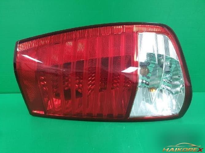 Kia Carnival 2006 — комбинированный фонарь задний левый (водителя) 92401 4D000 6