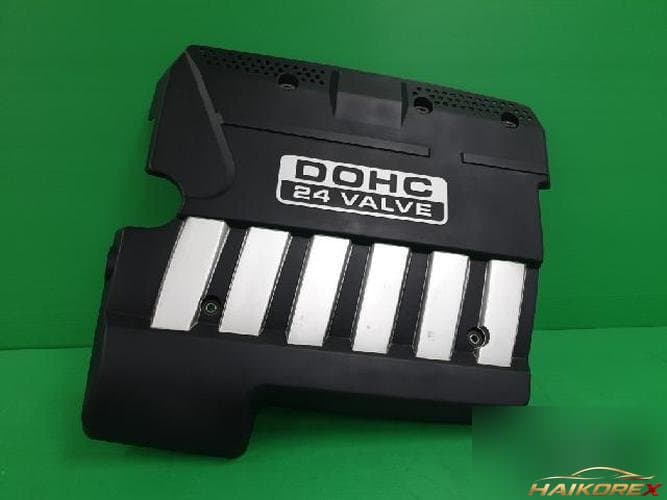 Daewoo Tosca 2007 — крышка двигателя
