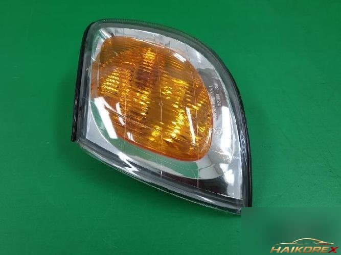 Hyundai Trajet 2002 — указатель поворота левый 923013A000