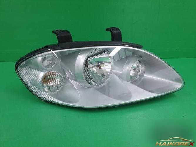 KG Mobility Rodius 2005 — фара головного света правая