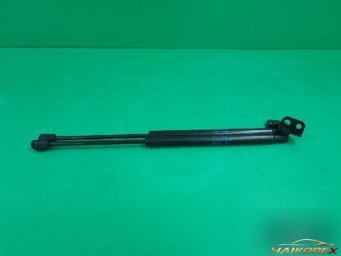 Hyundai Santa Fe 2005 — защита подкапотного пространства (капот-лифтер) 81161-26021