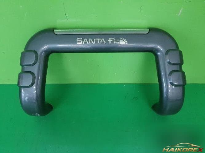Hyundai Santa Fe 2003 — передний бампер 6