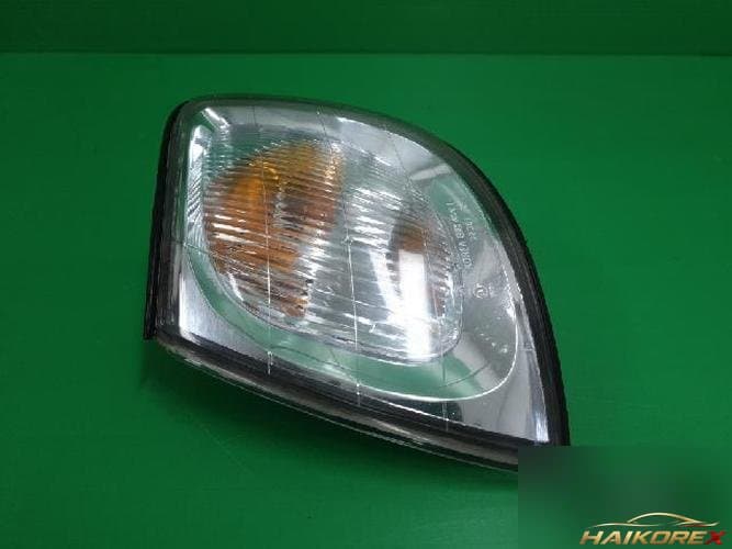 Hyundai Trajet 2005 — указатель поворота левый 923013A500