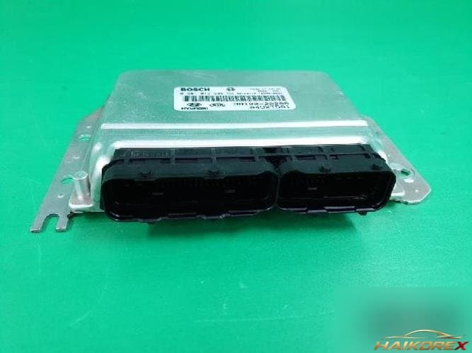 Hyundai Avante 2006 — блок управления двигателем ECU 391002A200