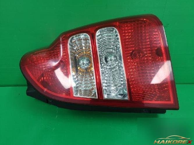 Hyundai Terracan 2005 — комбинированный фонарь задний правый (пассажирский) 92402 H1510