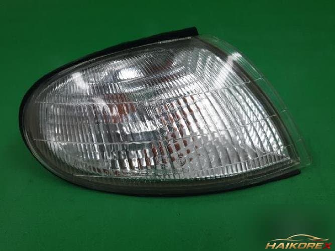 Hyundai Avante 1996 — указатель поворота правый 92302 29000 1
