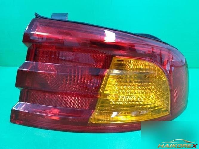Kia Optima 2000 — комбинированный фонарь задний правый 92420 3C000 1
