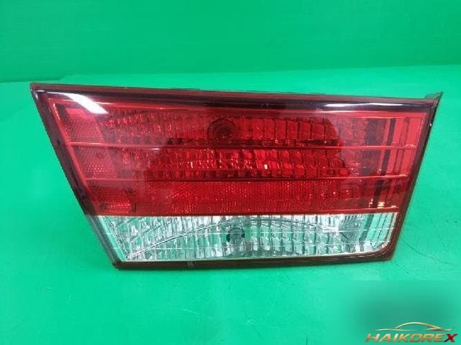 Hyundai Sonata 2006 — обивка задней двери левая 924033K000