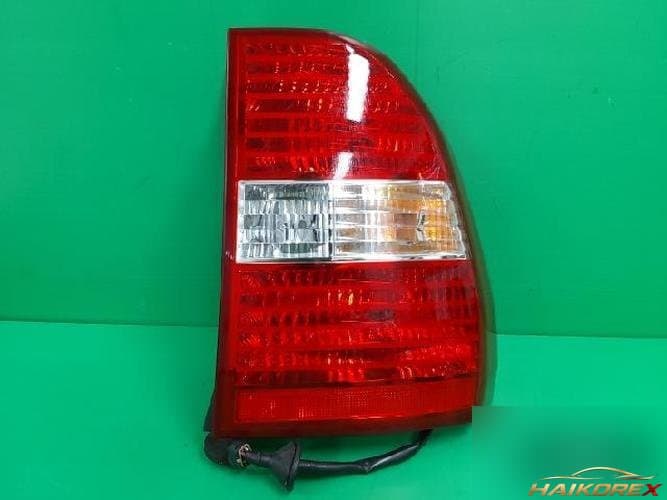 Kia Sportage 2005 — комбинированный фонарь задний правый (пассажирский)