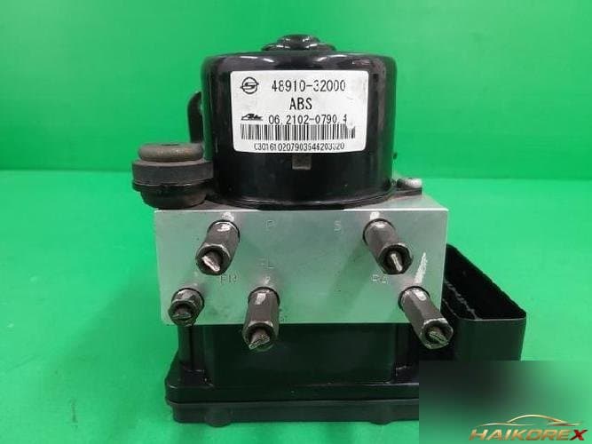 KG Mobility Actyon 2008 — ABS гидравлический блок 4891032000 с кронштейном