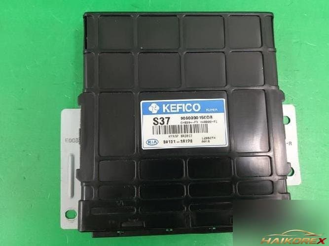 Kia Optima 2002 — блок управления двигателя ECU 3912138120