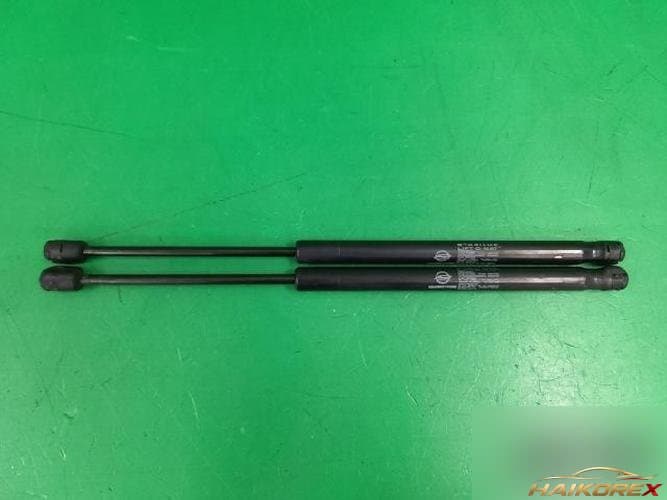 KG Mobility Kayroun 2008 — газовый амортизатор капота 7115009000, 2 шт.