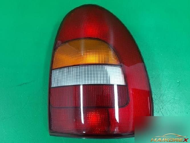 Dodge Caravan 2000 — фонарь задний комбинированный правый