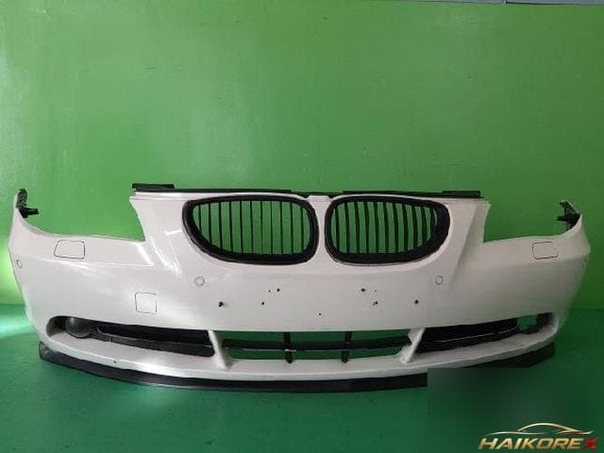 BMW 5 Series 2006 — передний бампер