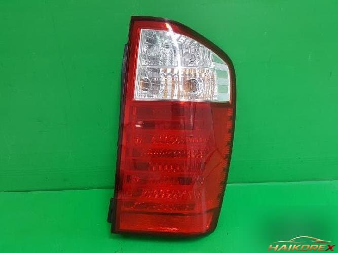 Kia Carnival 2007 — комбинированный фонарь задний правый 92402 4D000 5