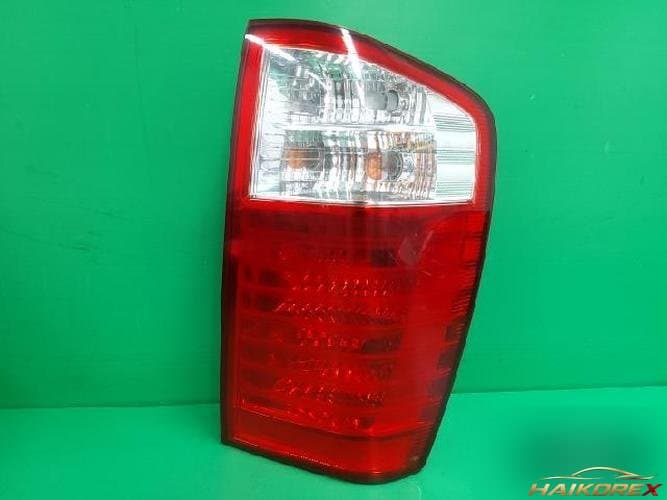 Kia Carnival 2006 — комбинированный фонарь задний правый (пассажирский) 92402 4D000 8