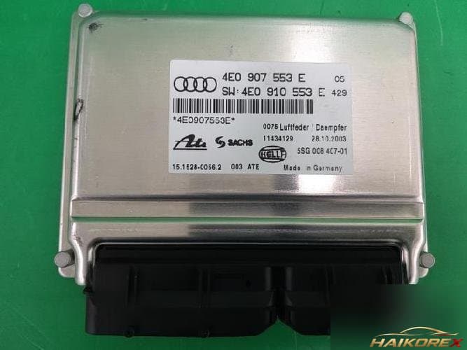 Audi A8 2004 — модуль управления пневмоподвеской ECU 561
