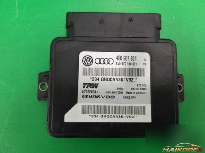 Audi A8 2004 — блок управления стояночным тормозом ECU 4E0907801