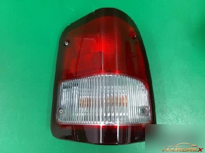 Hyundai Galloper 2002 — комбинированный фонарь задний правый HR804 575