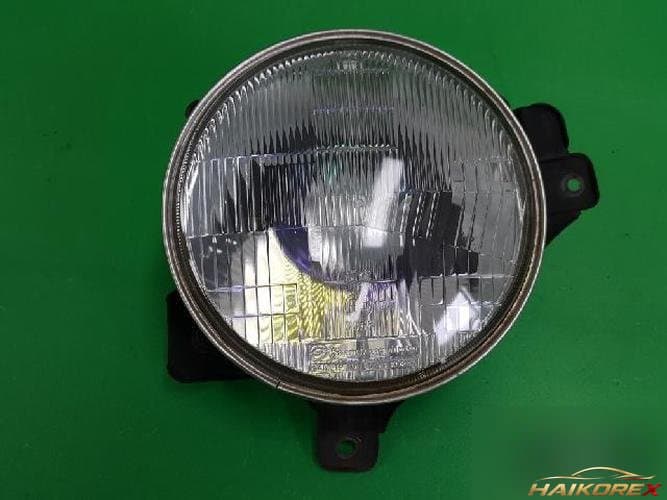 KG Mobility Korando 2004 — фара головного света правая 8310206100