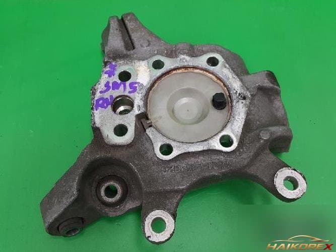 Renault SM5 2007 — поворотный кулак передний правый 42214 52020