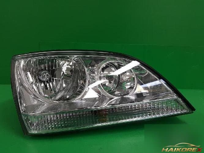 Kia Sorento 2004 — фара правая 921023E000