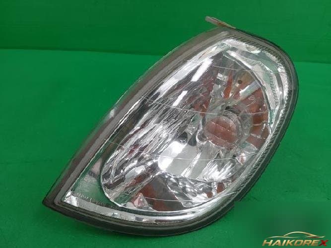 Kia Carens 2001 — поворотник левый 0K2C0 51070A 1