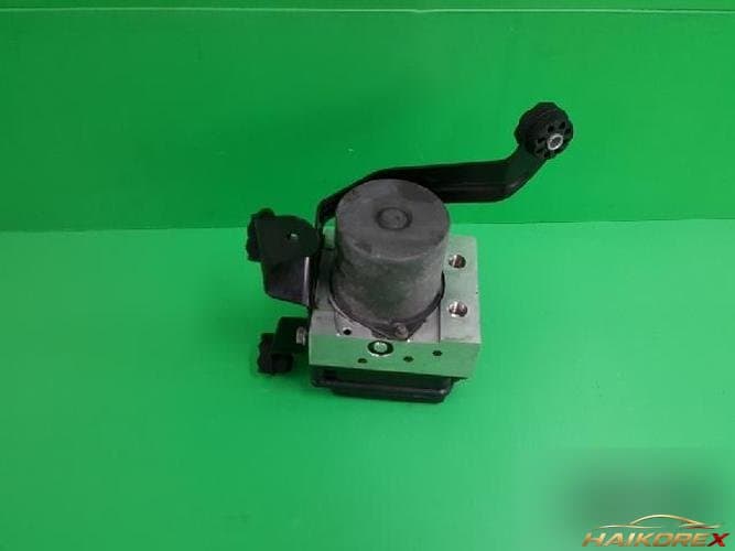 BMW X5 2005 — блок ABS 3451676868601