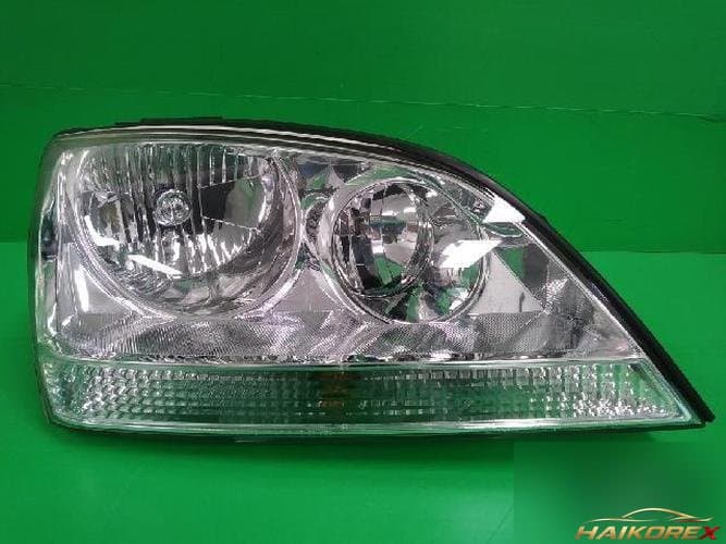 Kia Sorento 2003 — фара правая 921023E000