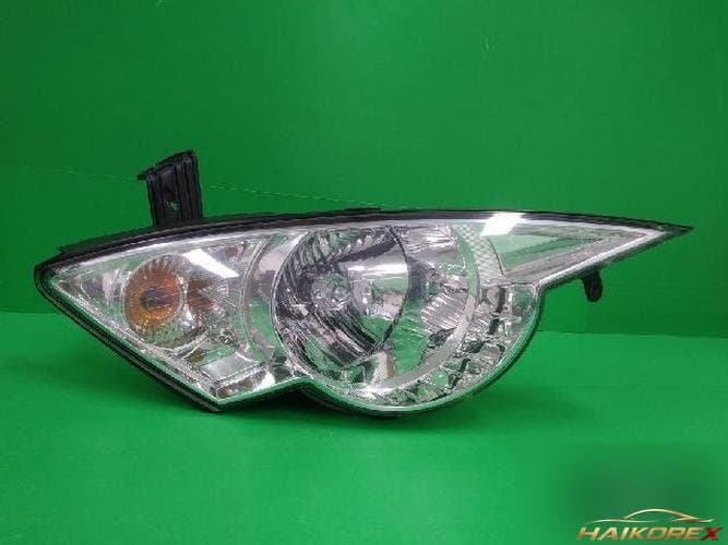 KG Mobility Actyon 2006 — фара правая 8310231103