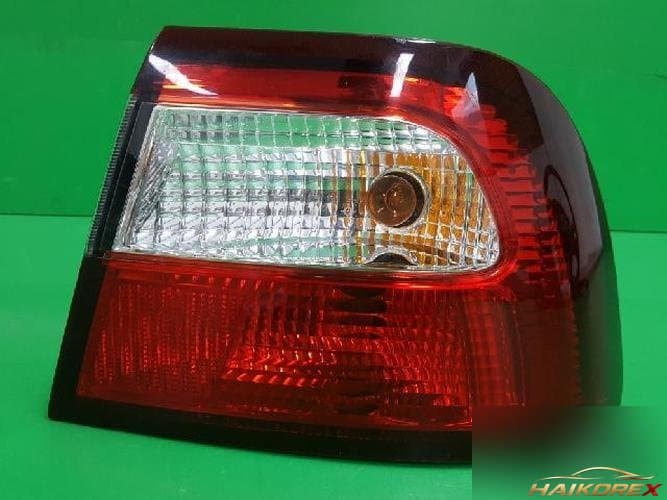 Renault SM5 2004 — задний комбинированный фонарь правый (пассажирский)