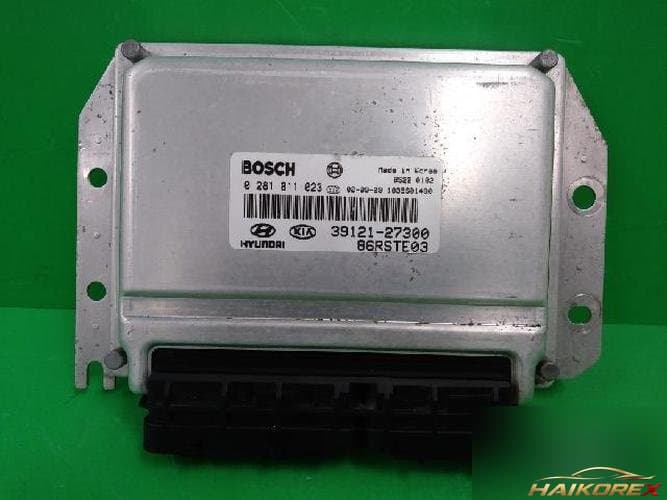Kia Carens 2002 — блок управления двигателем ECU 3912127300