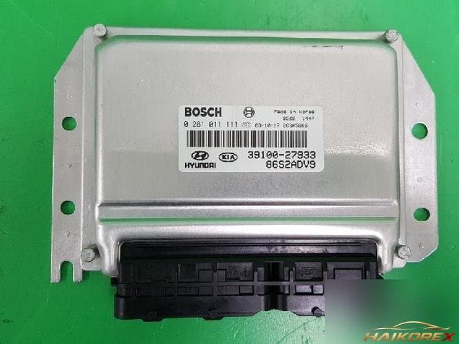 Hyundai Santa Fe 2004 — блок управления двигателем ECU 3910027933