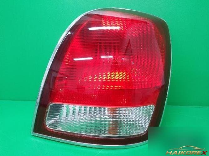 Hyundai Granzer 1998 — фонарь задний комбинированный правый (92402 39000)