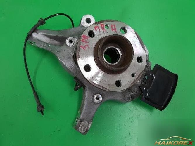 Renault SM7 2006 — передний поворотный кулак правый 400149026R