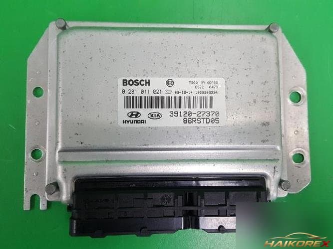 Kia Sorento 2004 — блок управления двигателем ECU 3912027370