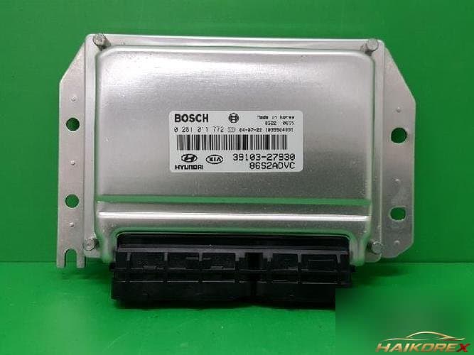Hyundai Santa Fe 2004 — ЭБУ 39103 27930 2