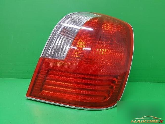 Hyundai Grandeur 2002 — фонарь задний правый (комбинированный) 92402-39700-4