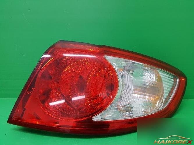 Hyundai Santa Fe 2006 — комбинированный фонарь задний правый (93402 2B000 10)