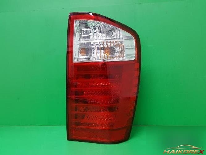 Kia Carnival 2006 — комбинированный фонарь задний правый (пассажирский) 92402 4D000 10