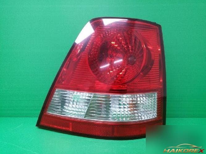 Kia Sorento 2002 — фонарь задний комбинированный правый (пассажирский) 92402 3E000 6